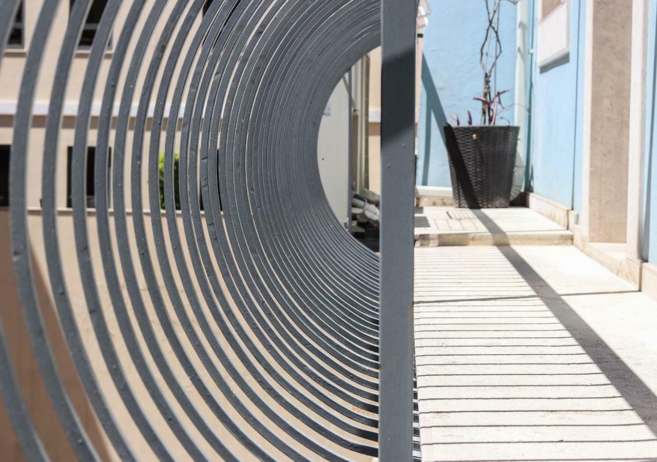 Joivy Avenida Apartments Lisbon Exterior photo